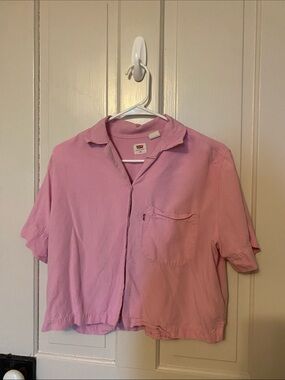 Levi's Costal Cowgirl Pink Short-Sleeve Button Shirt
